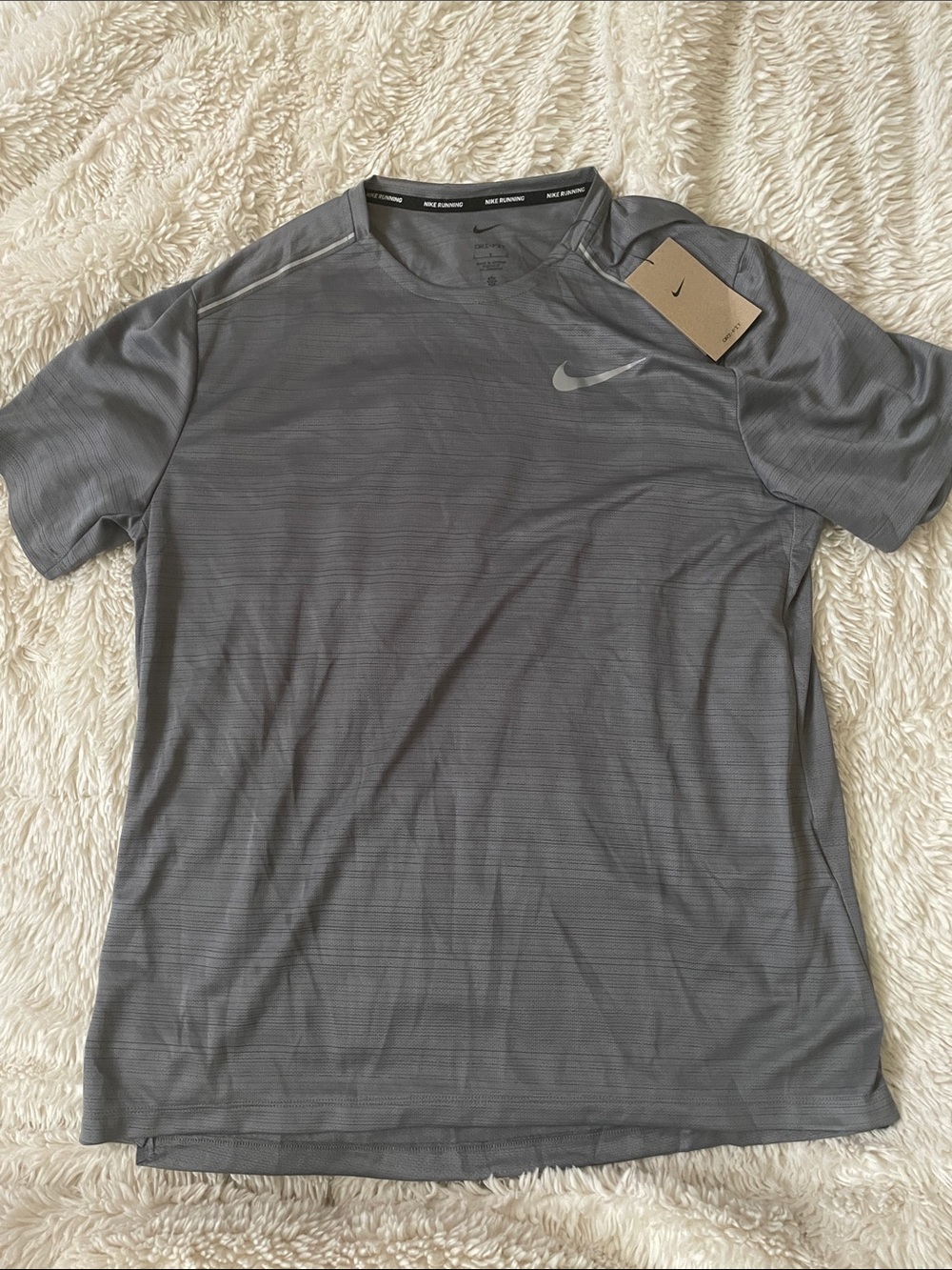Nike Men’s Grey Short Sleeve Running Tee